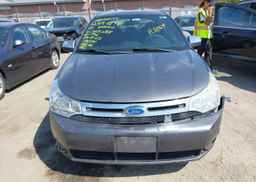 2010 FORD FOCUS SE