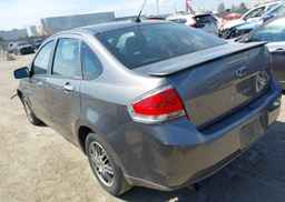 2010 FORD FOCUS SE