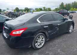 2009 NISSAN MAXIMA