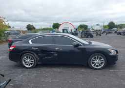2009 NISSAN MAXIMA