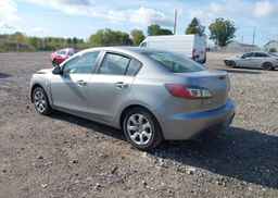 2010 MAZDA 3 I