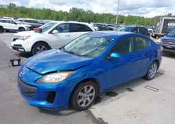 2013 MAZDA 3 I