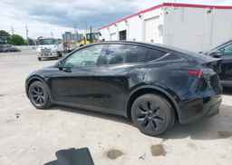 2025 TESLA MODEL Y
