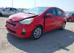 2013 TOYOTA Prius c