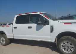 2022 FORD F-250 XLT