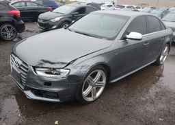 2013 AUDI S4