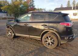 2017 TOYOTA RAV4 SE