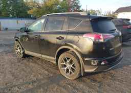 2017 TOYOTA RAV4 SE