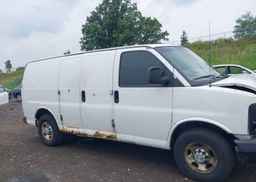 2010 CHEVROLET EXPRESS 2500 STANDARD