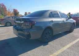 2013 TOYOTA COROLLA