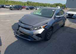 2024 KIA FORTE EX