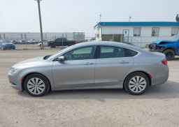 2015 CHRYSLER 200 LX