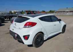 2013 HYUNDAI Veloster Turbo
