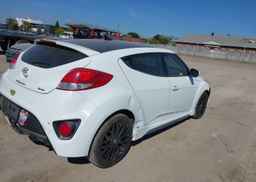 2013 HYUNDAI Veloster Turbo