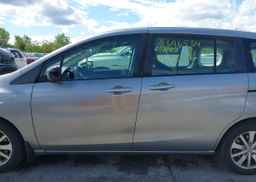 2017 MAZDA MAZDA5 GS