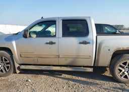 2011 CHEVROLET SILVERADO K1500 LT