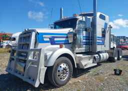 2020 KENWORTH W900