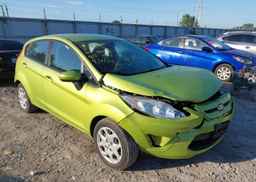 2013 FORD FIESTA SE