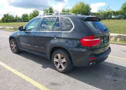 2007 BMW X5 4.8I