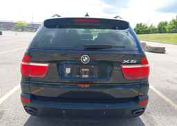 2007 BMW X5 4.8I