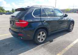 2007 BMW X5 4.8I