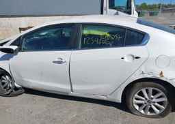 2017 KIA FORTE EX
