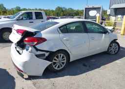 2017 KIA FORTE EX