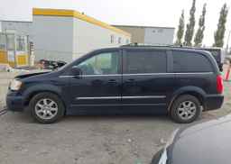 2011 CHRYSLER TOWN & COUNTRY TOURING