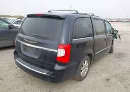 2011 CHRYSLER TOWN & COUNTRY TOURING