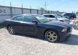 2013 DODGE CHARGER SXT