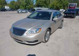 2014 CHRYSLER 200 LX