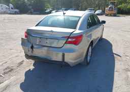 2014 CHRYSLER 200 LX