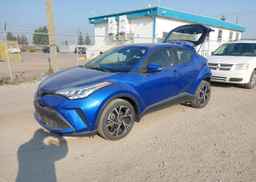2020 TOYOTA C-HR LE