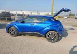 2020 TOYOTA C-HR LE