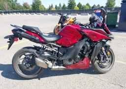 2024 SUZUKI GSX1000 GT