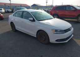 2013 VOLKSWAGEN JETTA 2.5L HIGHLINE