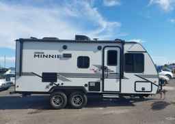 2021 WINNEBAGO Micro Minnie
