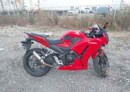 2016 HONDA CBR300 R