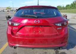 2018 MAZDA MAZDA3