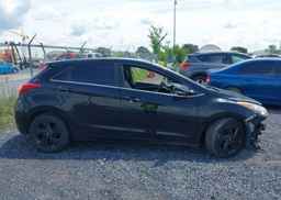2013 HYUNDAI ELANTRA GT SE