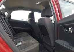 2010 HYUNDAI ELANTRA GLS