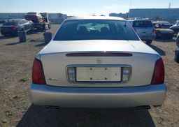 2004 CADILLAC PROFESSIONAL CHASSIS