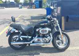 2011 HARLEY-DAVIDSON XLH1200 C
