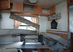 2012 ROCKWOOD 233S