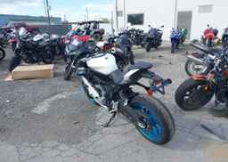 2025 CF MOTO 675SS