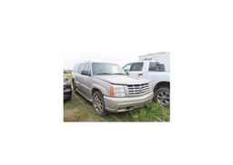 2004 CADILLAC ESCALADE ESV