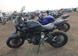 2015 YAMAHA fz07