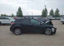 2011 MAZDA 3 S