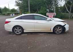 2011 HYUNDAI SONATA GL