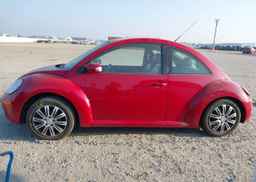 2006 VOLKSWAGEN NEW BEETLE 2.5